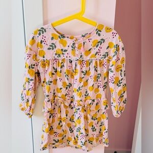 Adorable summer dress 🍋